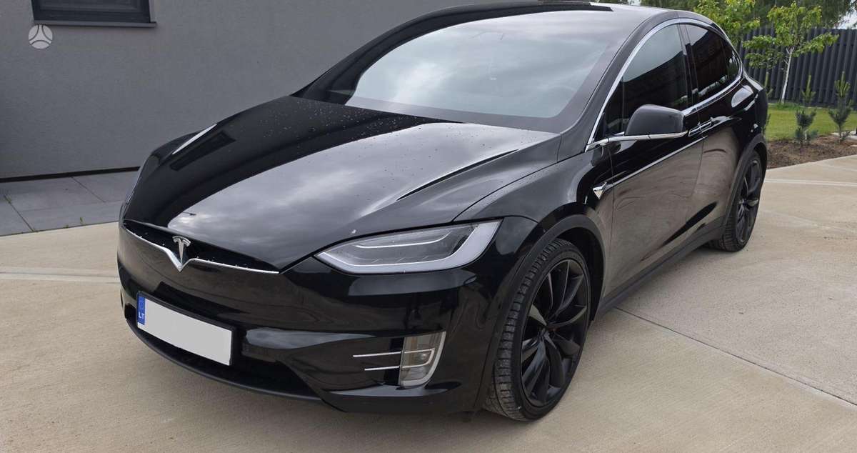 Tesla Model X, 90 kWh, off-road / crossover