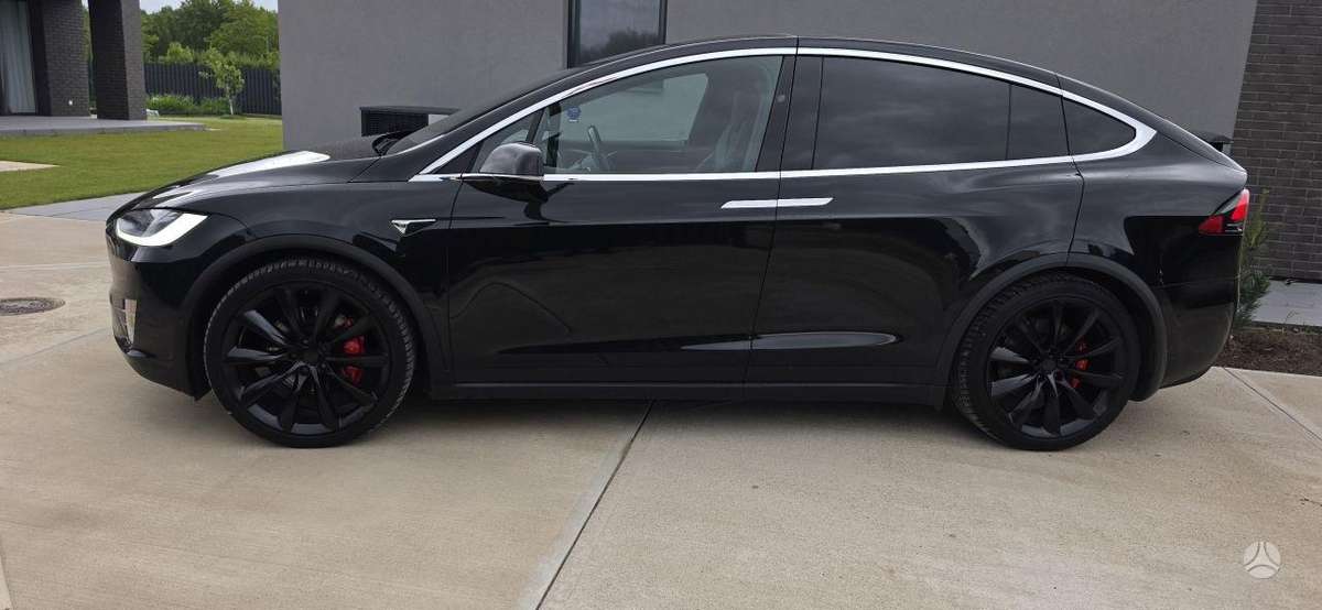 Tesla Model X, 90 kWh, off-road / crossover