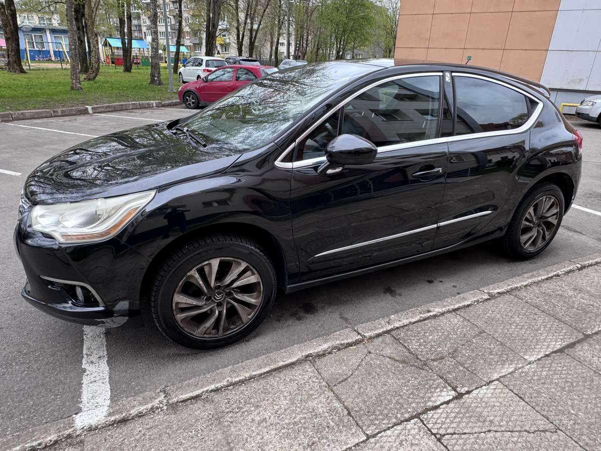 Citroen DS4, 1.6 l., Хэтчбек