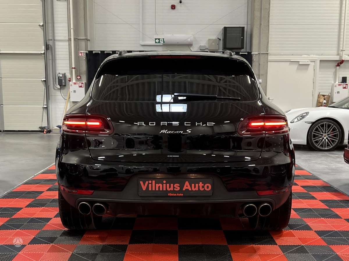 Porsche Macan - 5