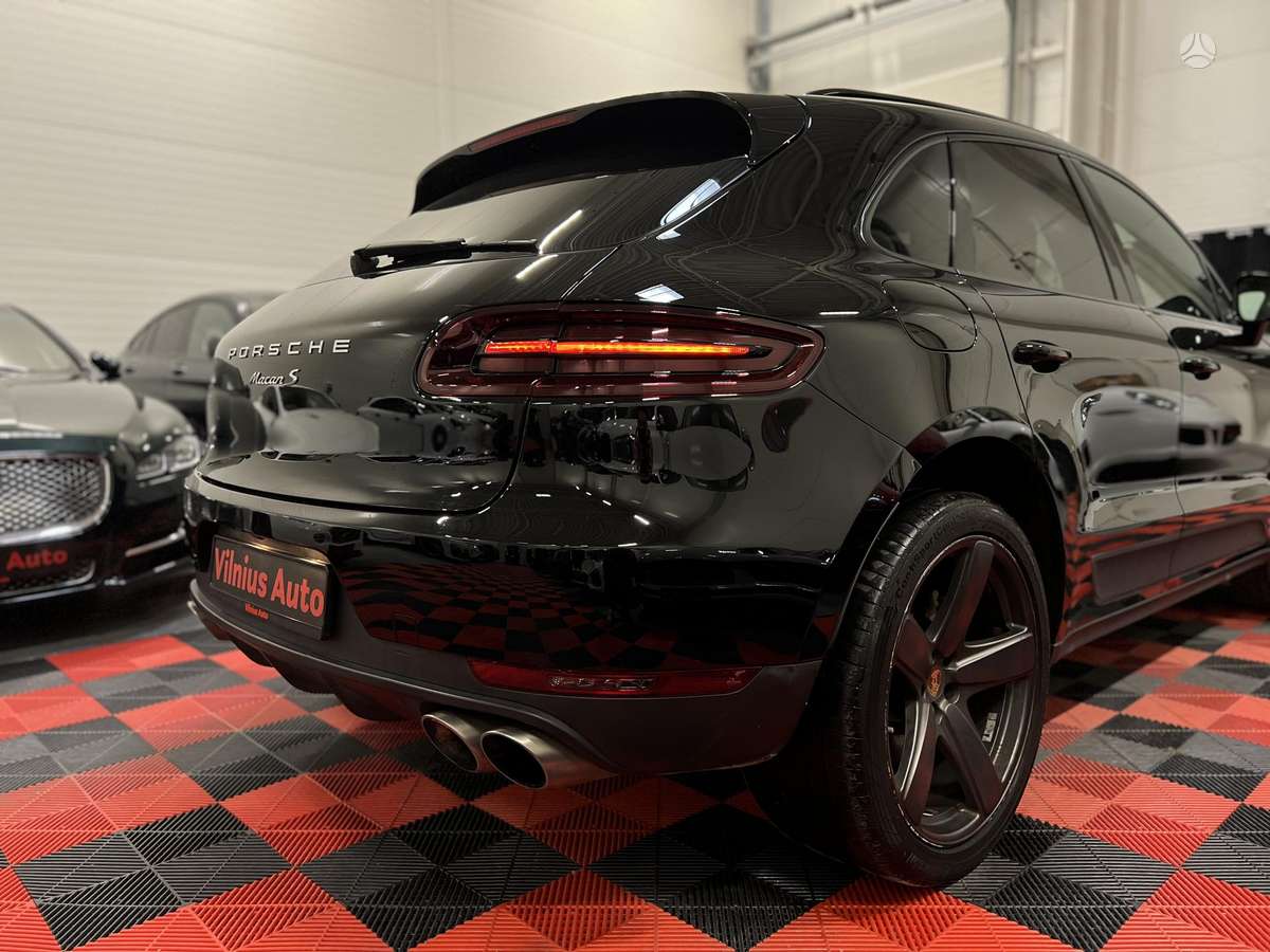 Porsche Macan - 9