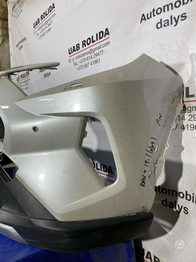 Toyota RAV4 body parts
