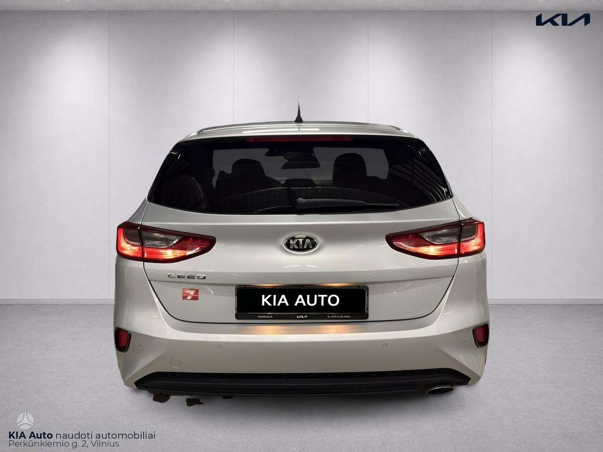 Kia Ceed, 1.6 l., hatchback