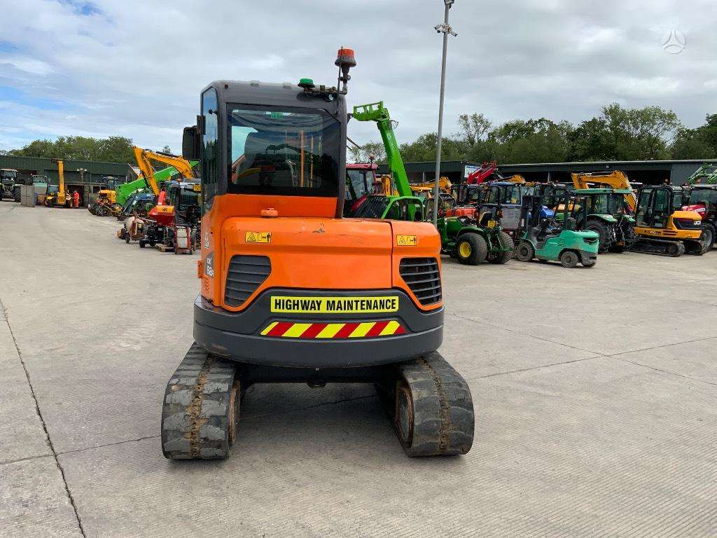 Doosan DX 62 R, мини-экскаваторы