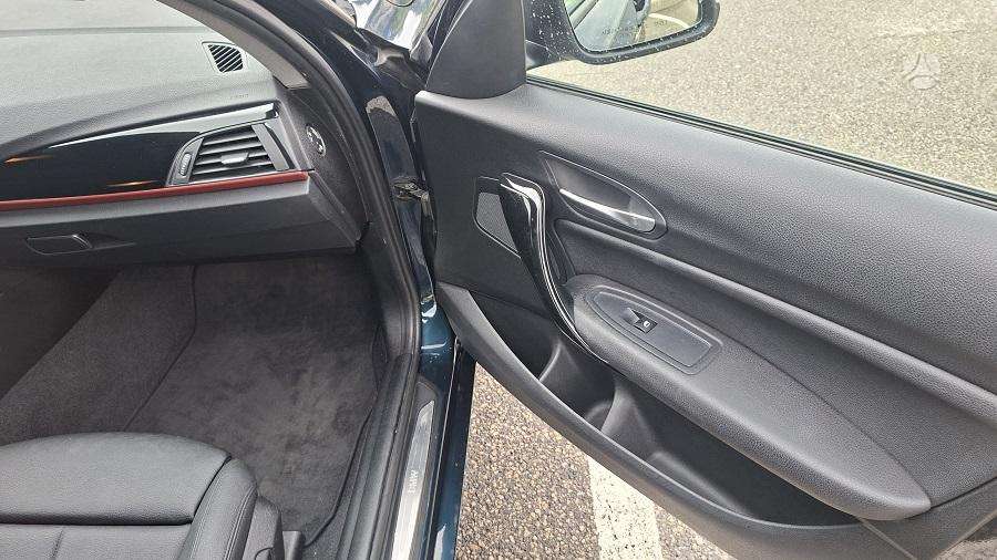 BMW 118, 2.0 l., hatchback