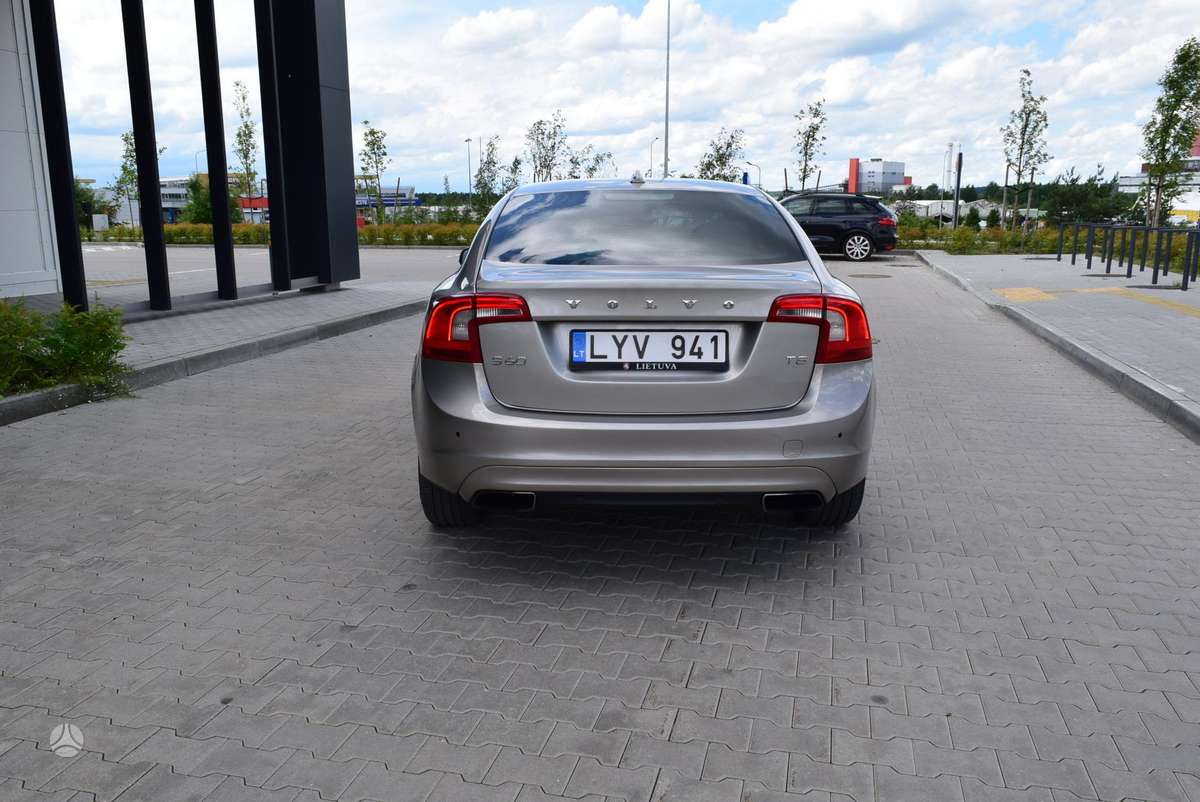 Volvo S60 - 6