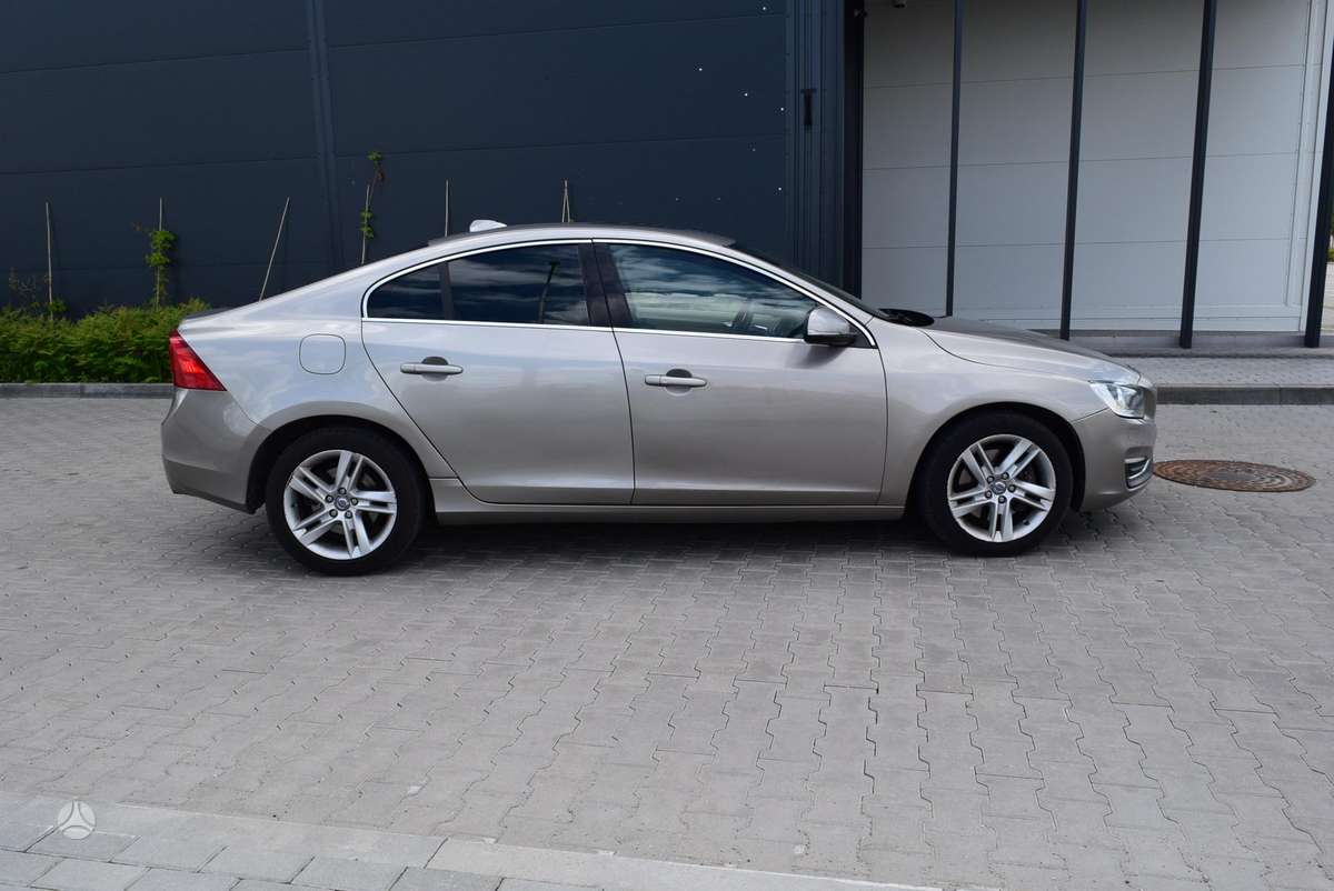 Volvo S60 - 8