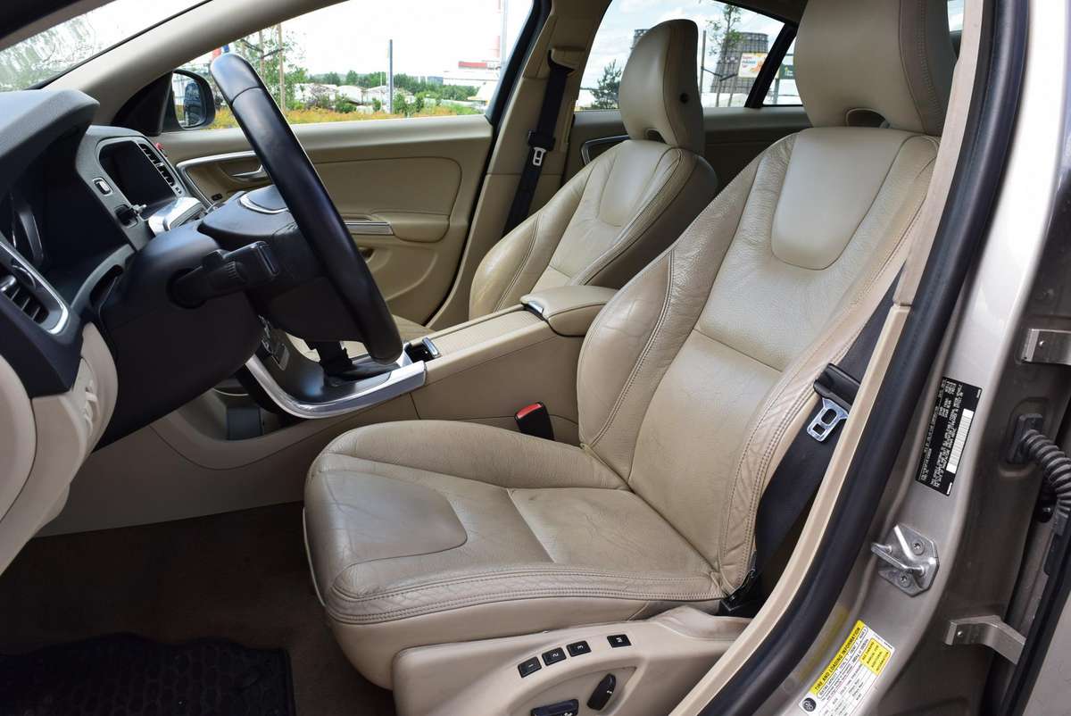 Volvo S60 - 9