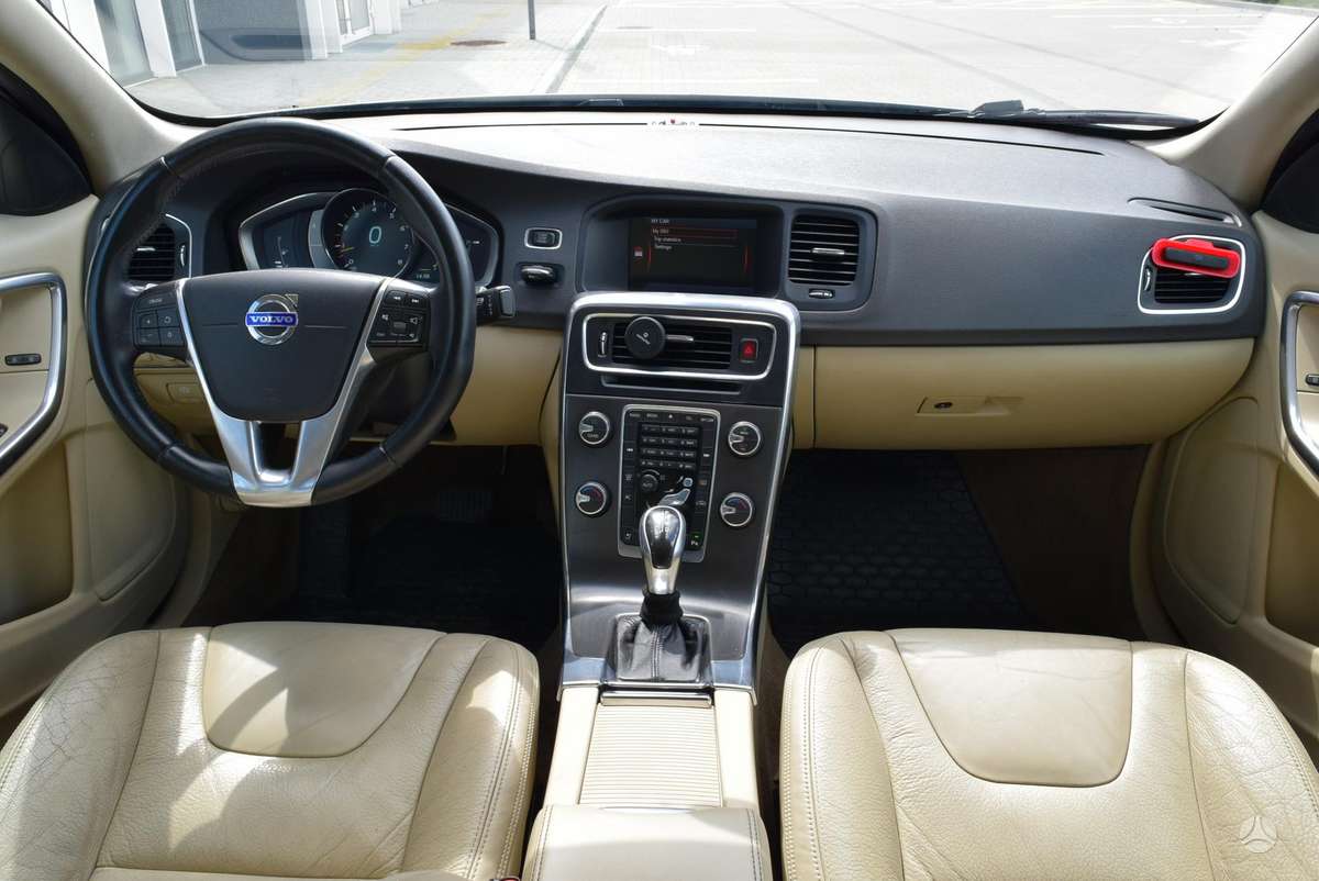 Volvo S60 - 11
