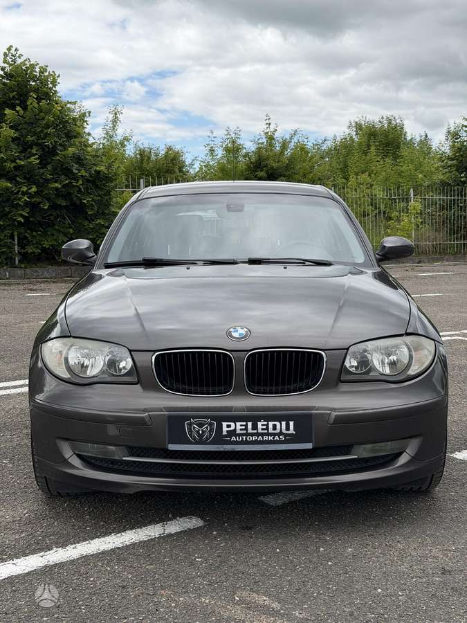 BMW 118, 2.0 l., Хэтчбек