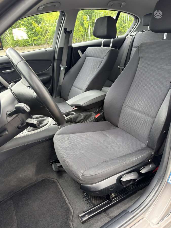 BMW 118, 2.0 l., hatchback