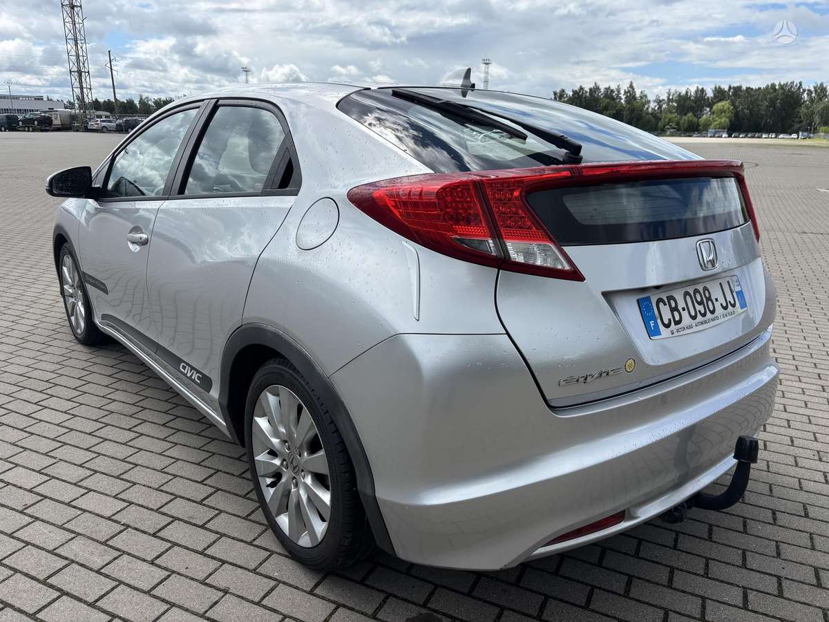 Honda Civic, 2.2 l., hatchback