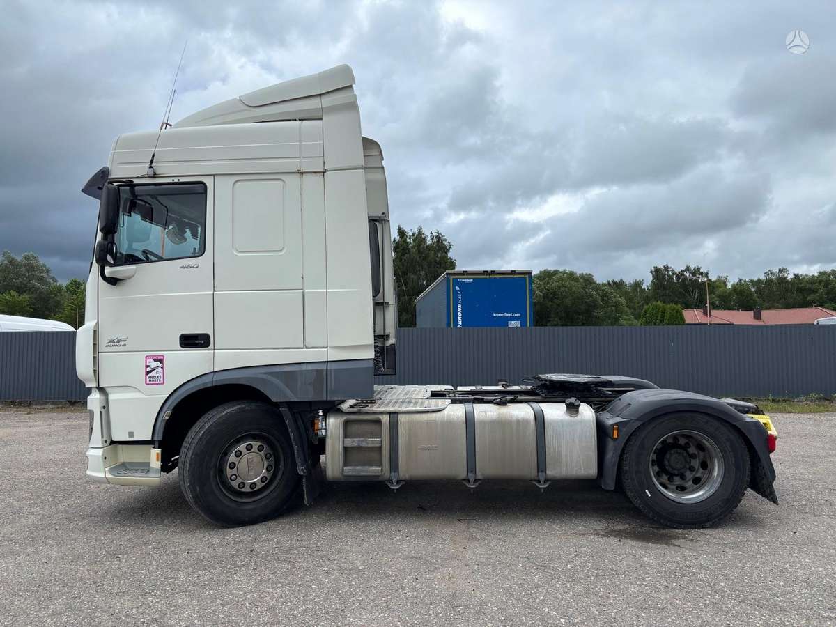 DAF XF460, double sleeper