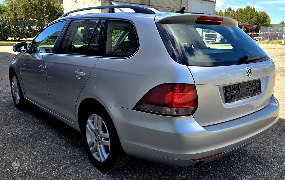 Volkswagen Golf, 1.6 l., Универсал