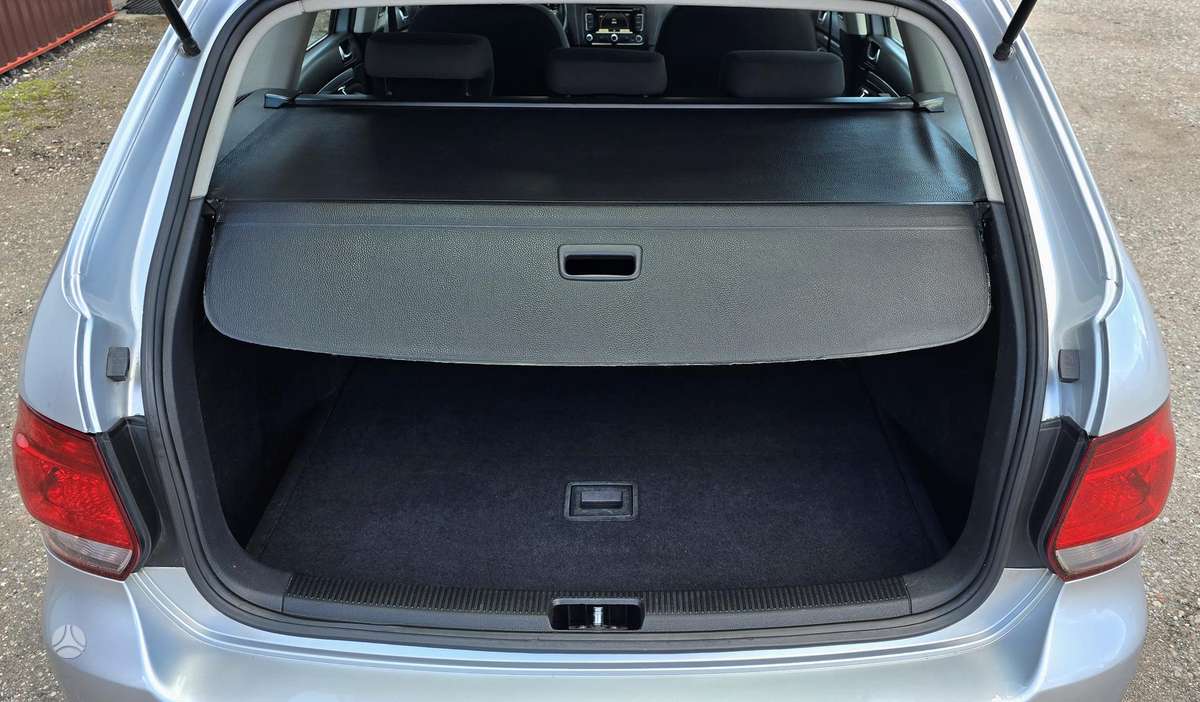 Volkswagen Golf, 1.6 l., Универсал