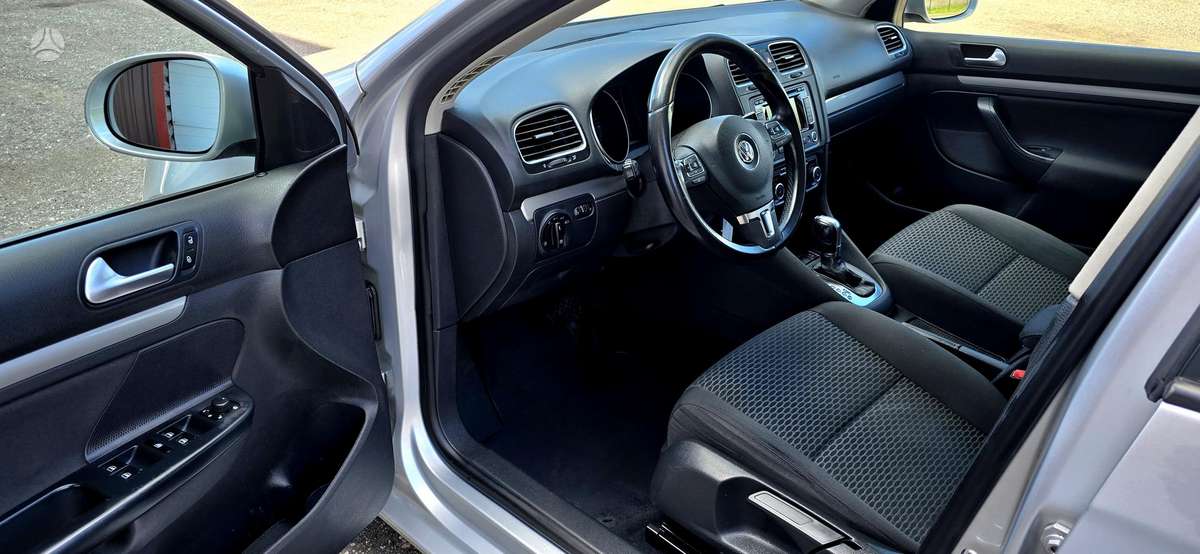 Volkswagen Golf, 1.6 l., Универсал