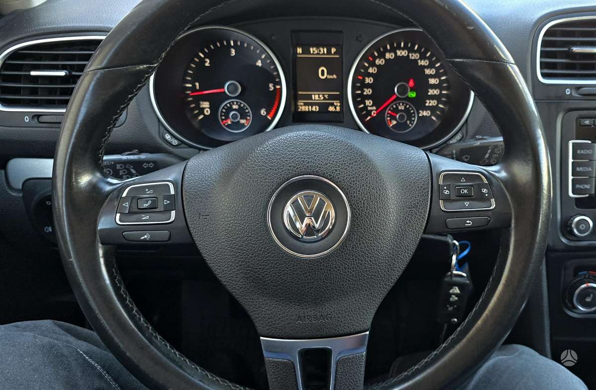Volkswagen Golf, 1.6 l., Универсал