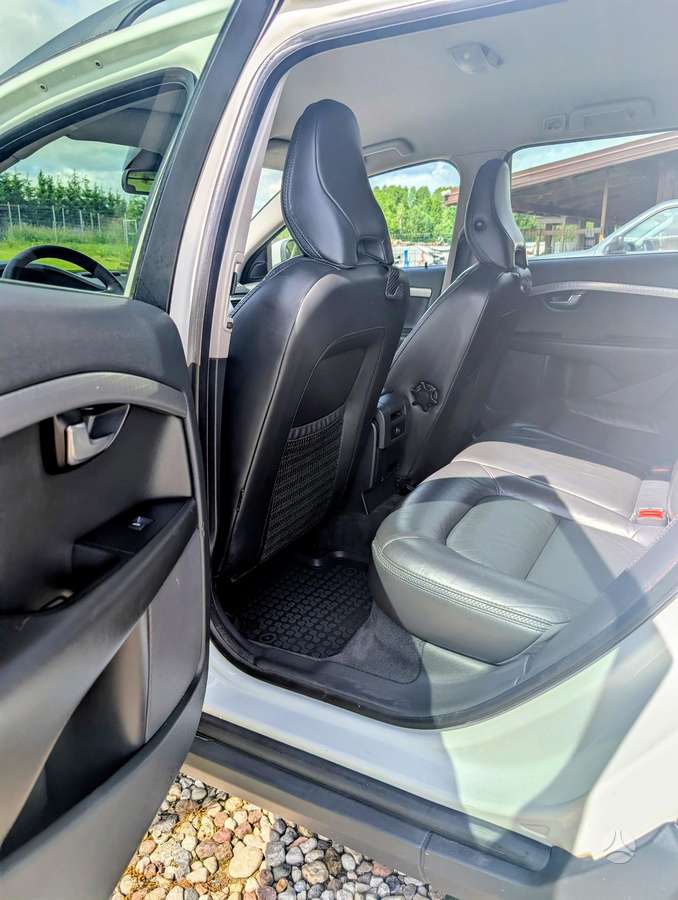 Volvo XC70, 2.4 l., Универсал