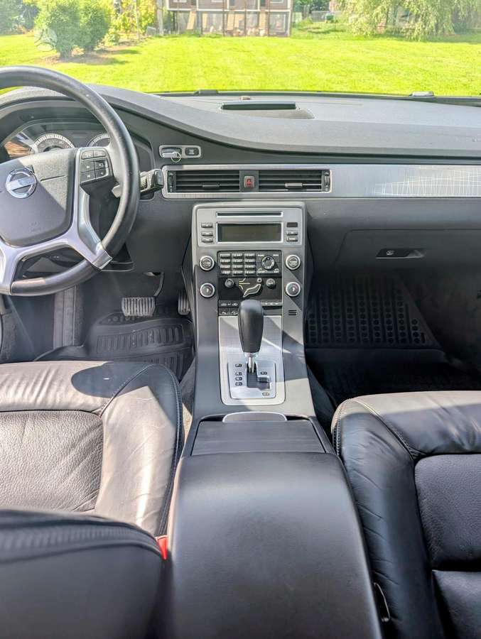 Volvo XC70, 2.4 l., wagon