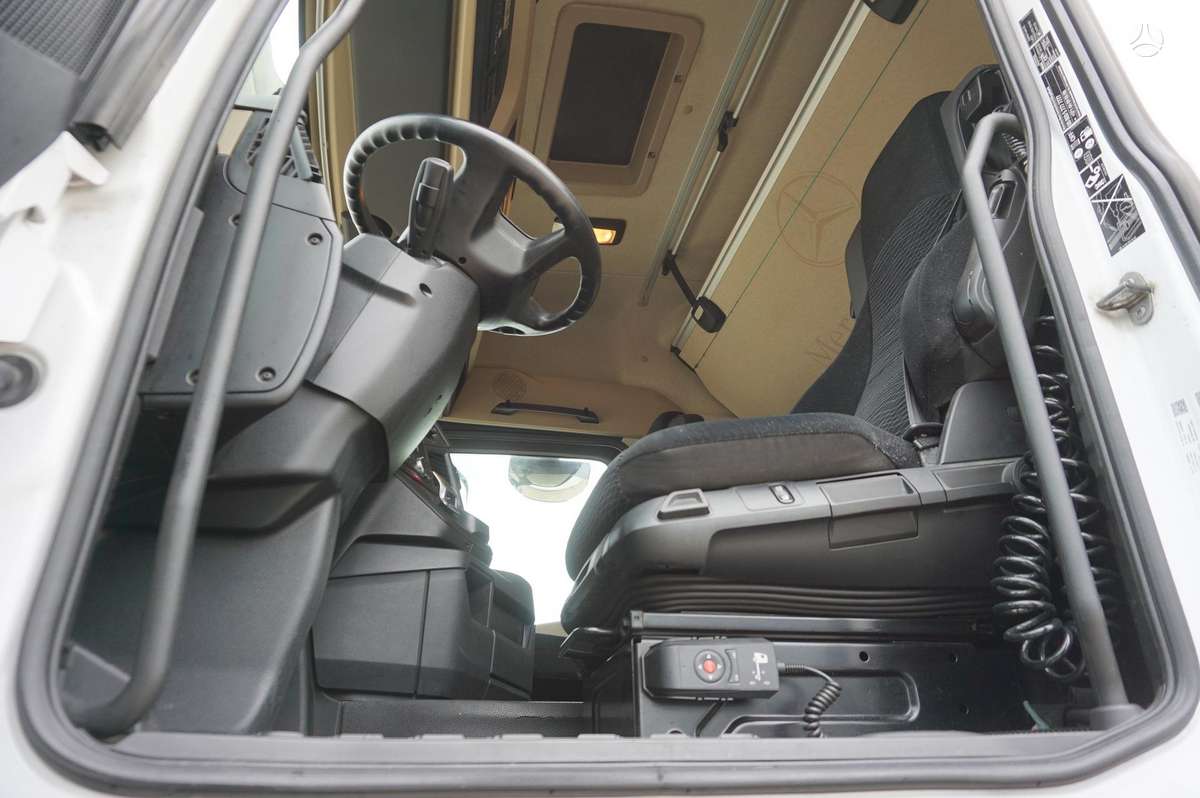 Mercedes-Benz Actros 1845 E6 BigSpace, double sleeper