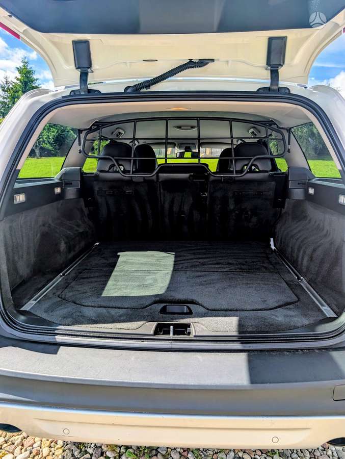 Volvo XC70 - 12