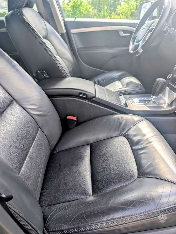 Volvo XC70, 2.4 l., Универсал