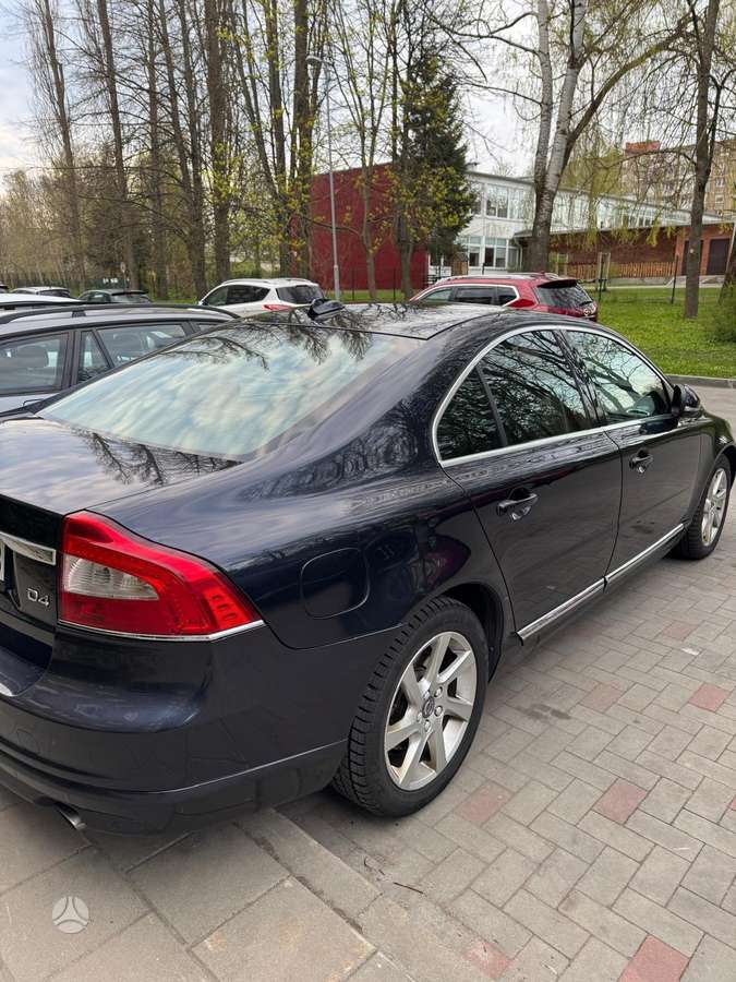 Volvo S80, 2.0 l., Седан
