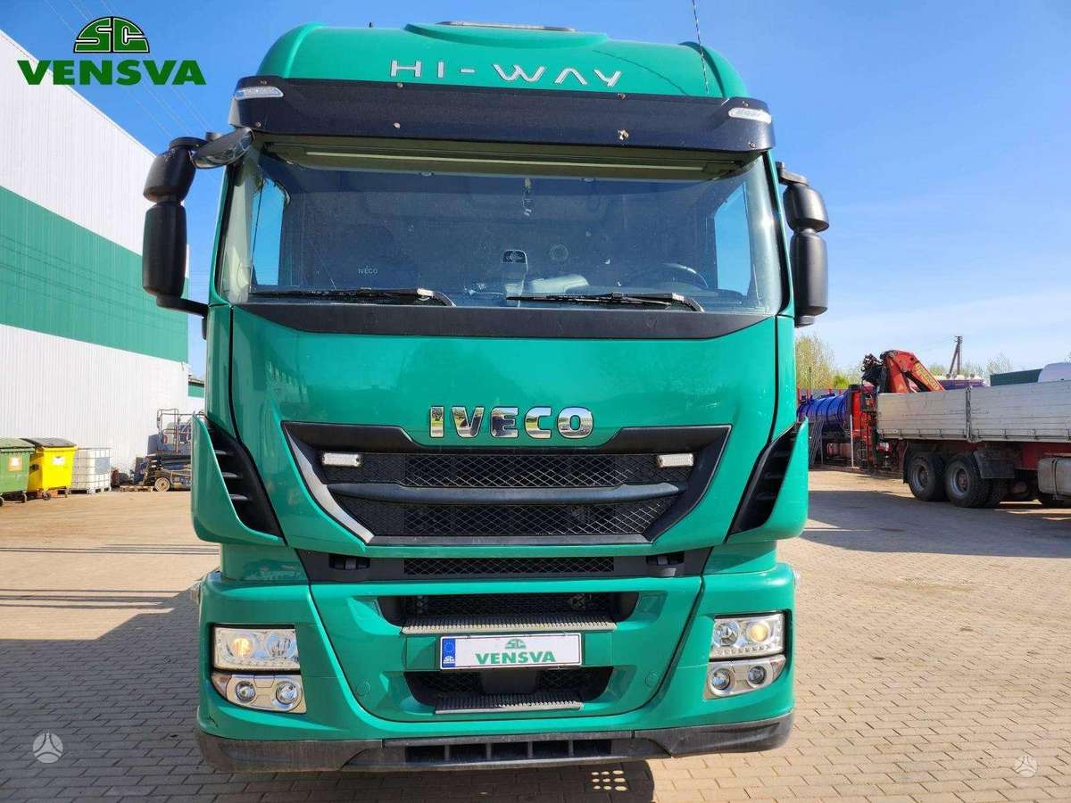 Iveco STRALIS 560 6x4 EURO6, шасси