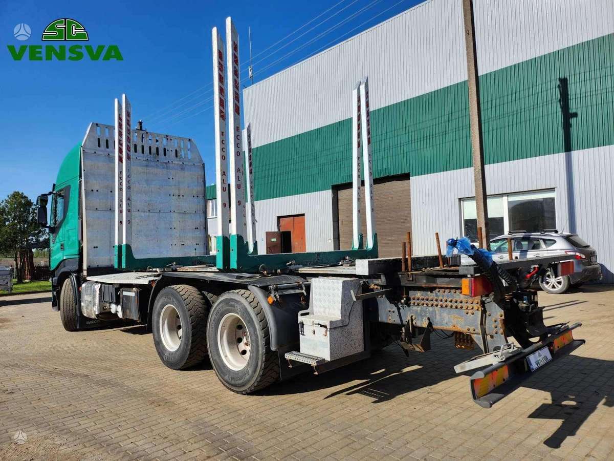 Iveco STRALIS 560 6x4 EURO6, шасси