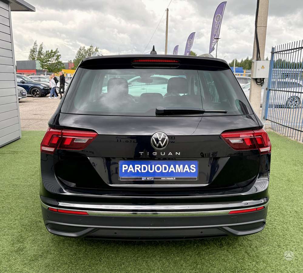 Volkswagen Tiguan - 6