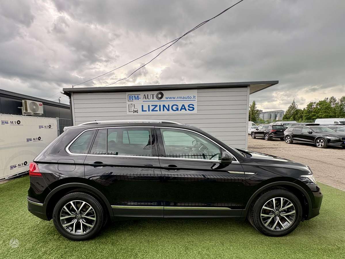 Volkswagen Tiguan - 4