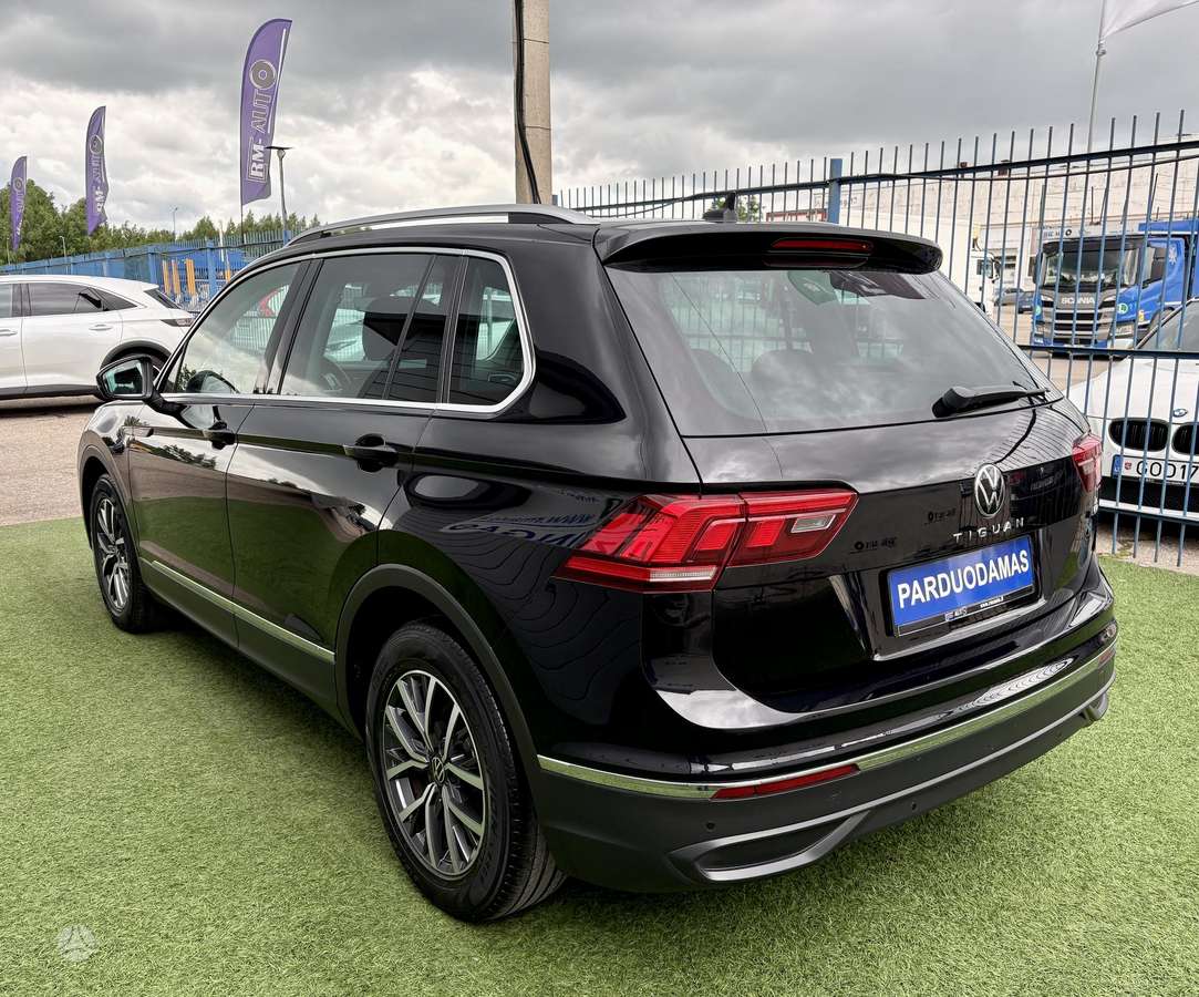 Volkswagen Tiguan - 7