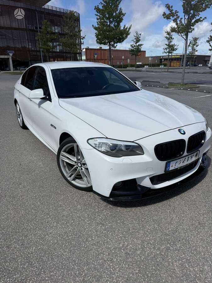 BMW 520, 2.0 l., Седан