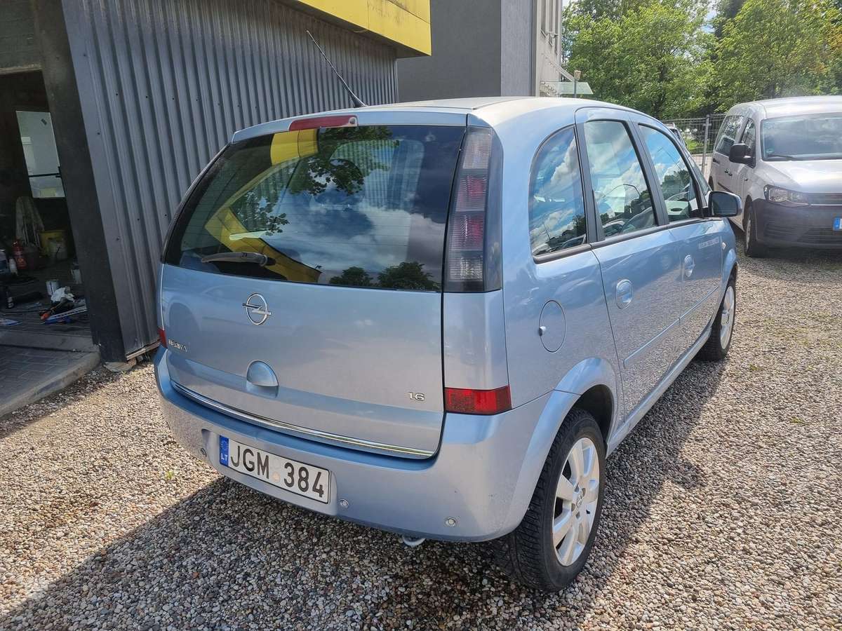 Opel Meriva, Минивэн