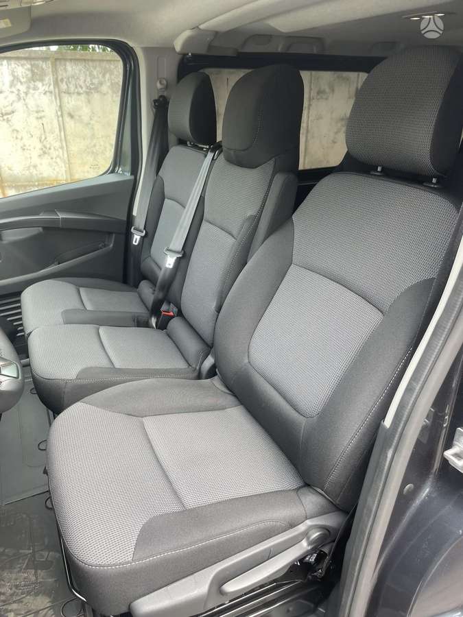 Renault Trafic, passenger minibus