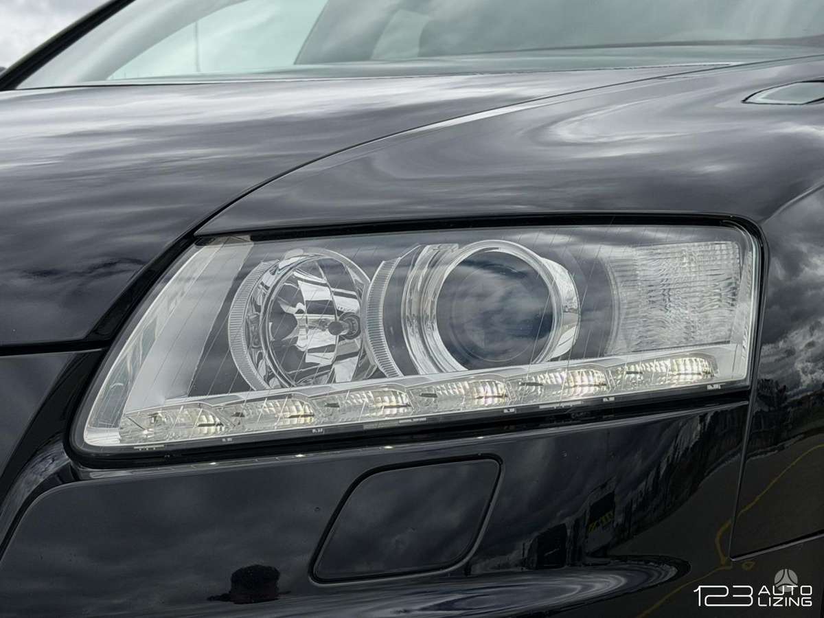 Audi A6 allroad, 3.0 l., Универсал