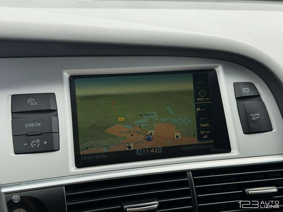 Audi A6 allroad, 3.0 l., Универсал