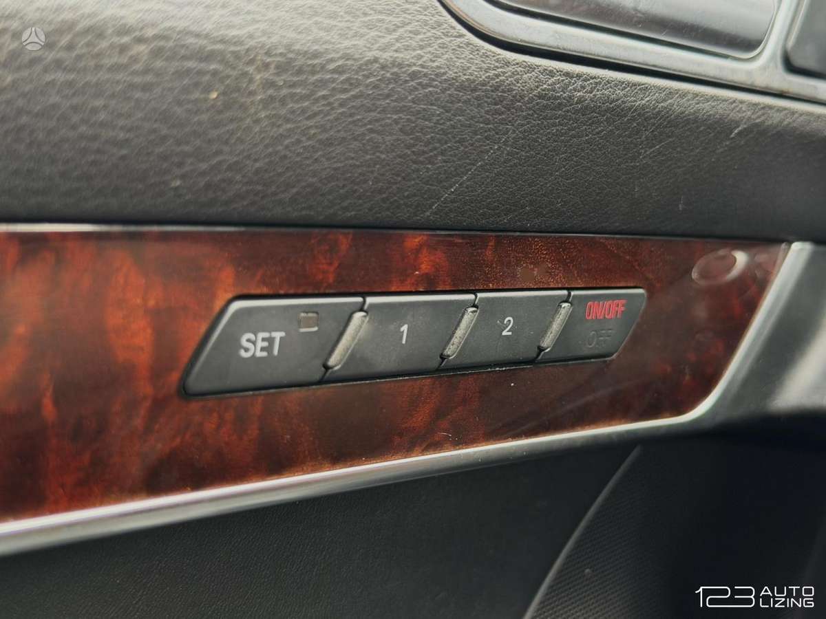 Audi A6 allroad, 3.0 l., Универсал