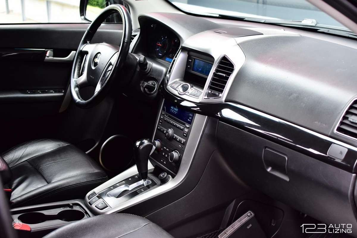 Chevrolet Captiva, 2.2 l., off-road / crossover