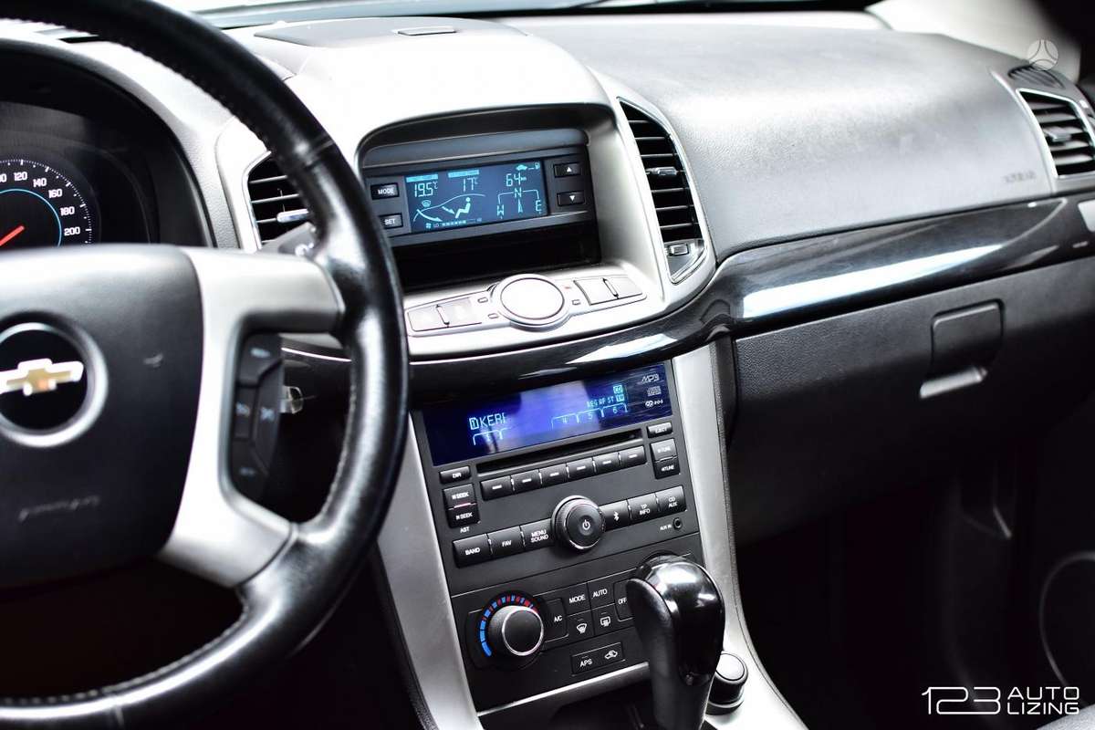 Chevrolet Captiva, 2.2 l., off-road / crossover