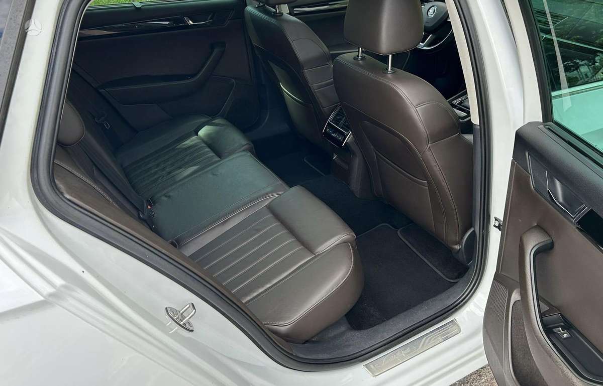 Skoda Superb, 2.0 l., Универсал