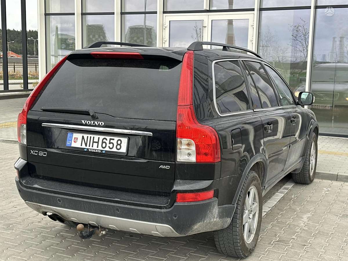Volvo XC90 - 6