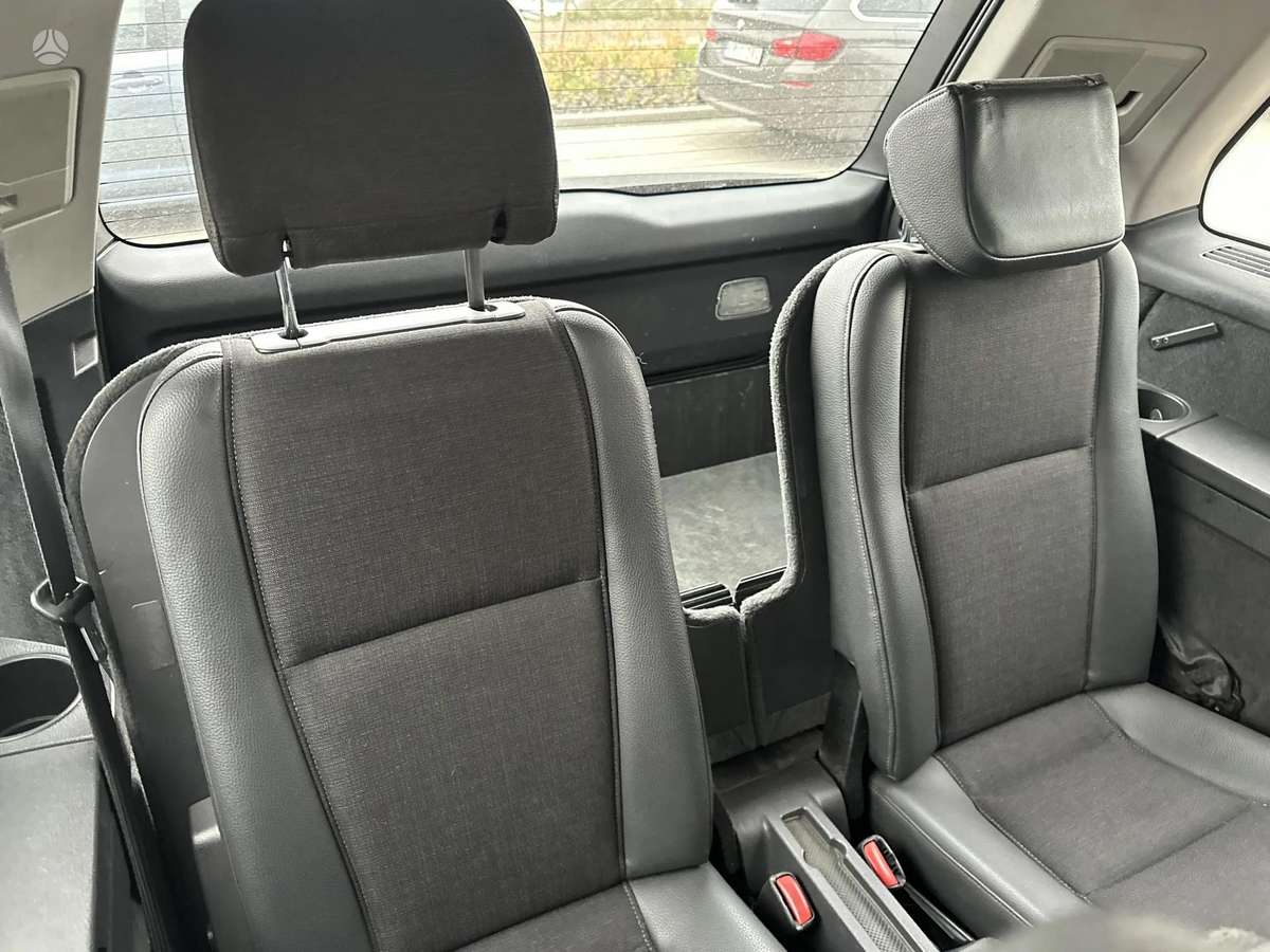 Volvo XC90 - 10