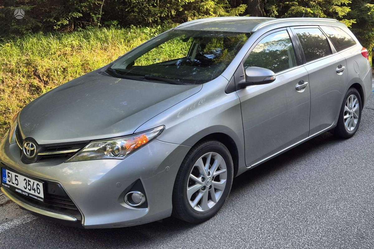 Toyota Auris - 6