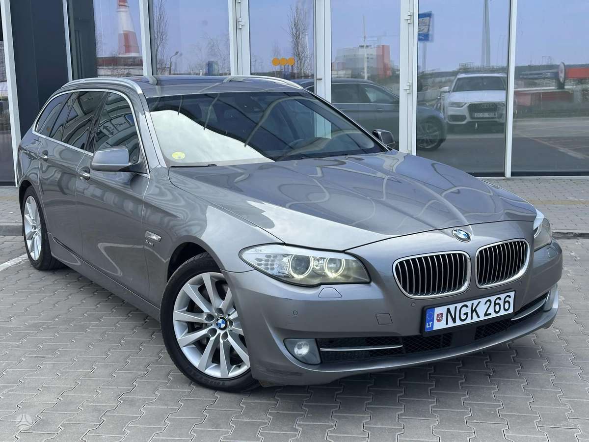 BMW 530, 3.0 l., wagon