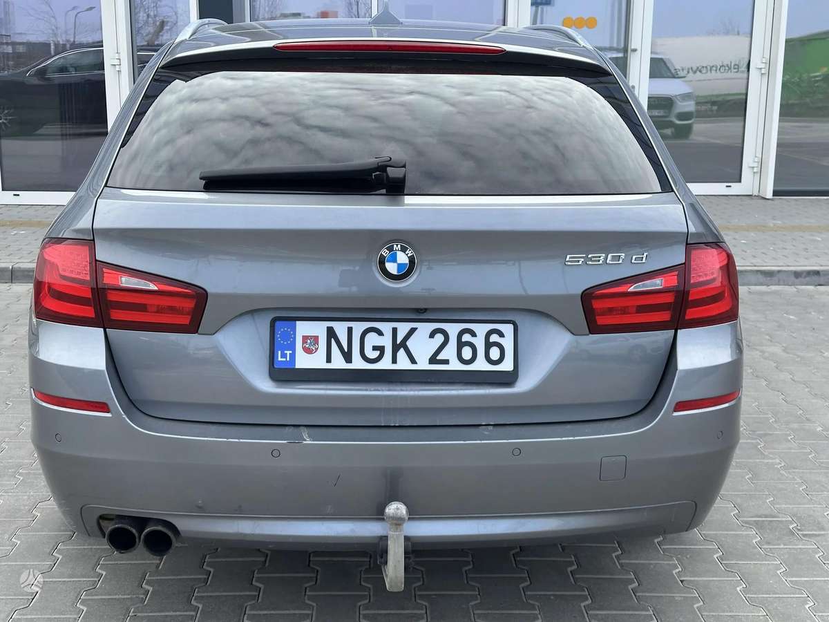 BMW 530, 3.0 l., wagon