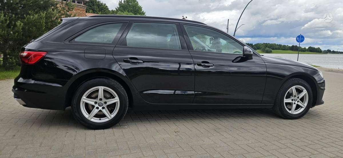 Audi A4, 2.0 l., Универсал
