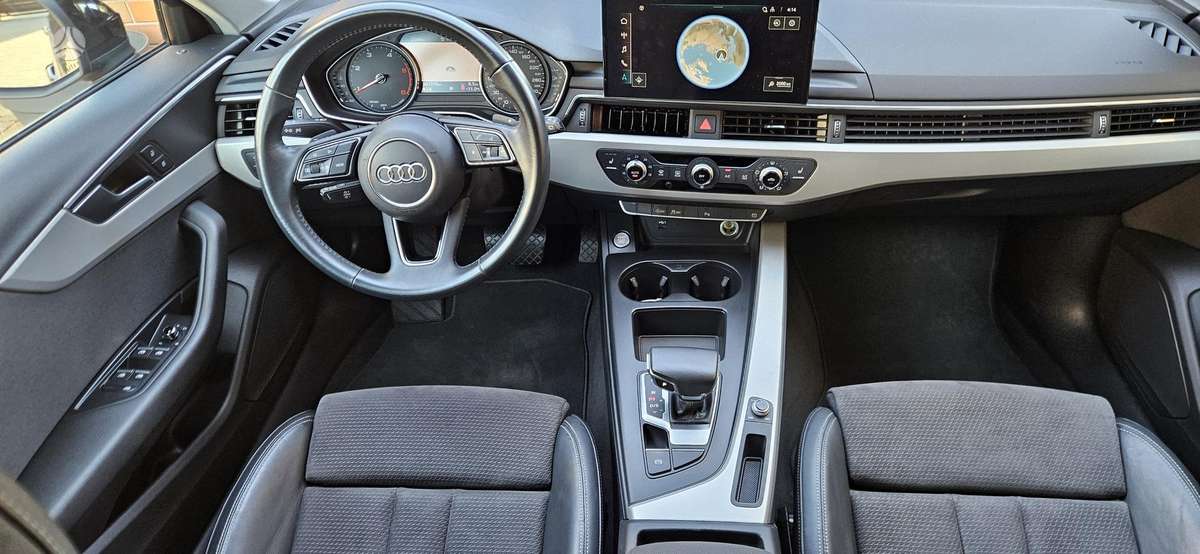 Audi A4, 2.0 l., Универсал