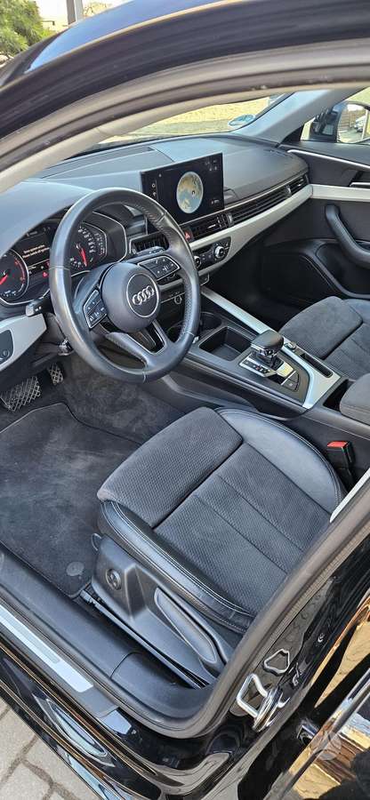 Audi A4, 2.0 l., Универсал
