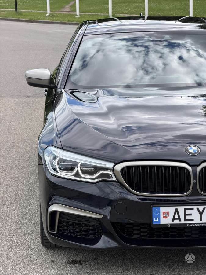 BMW M550, 4.4 l., Седан